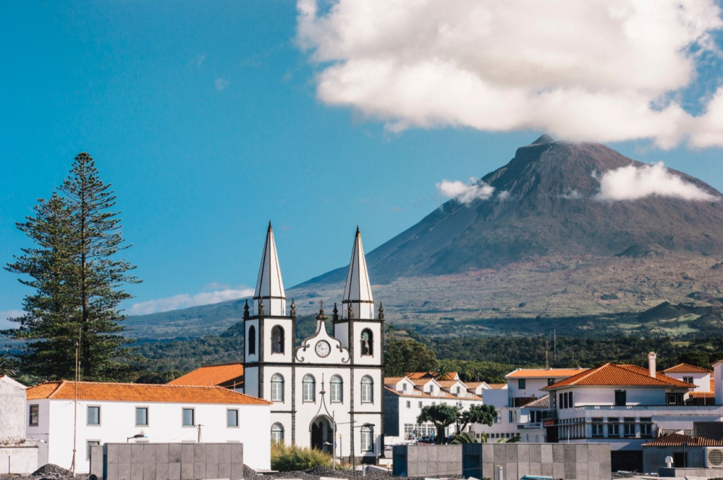 Igreja-Santa-Maria-Madalena-pico.jpg